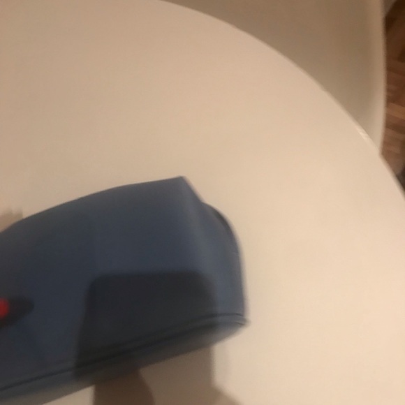 Ferragamo make up case nwot​​​​​​ - Picture 2 of 5